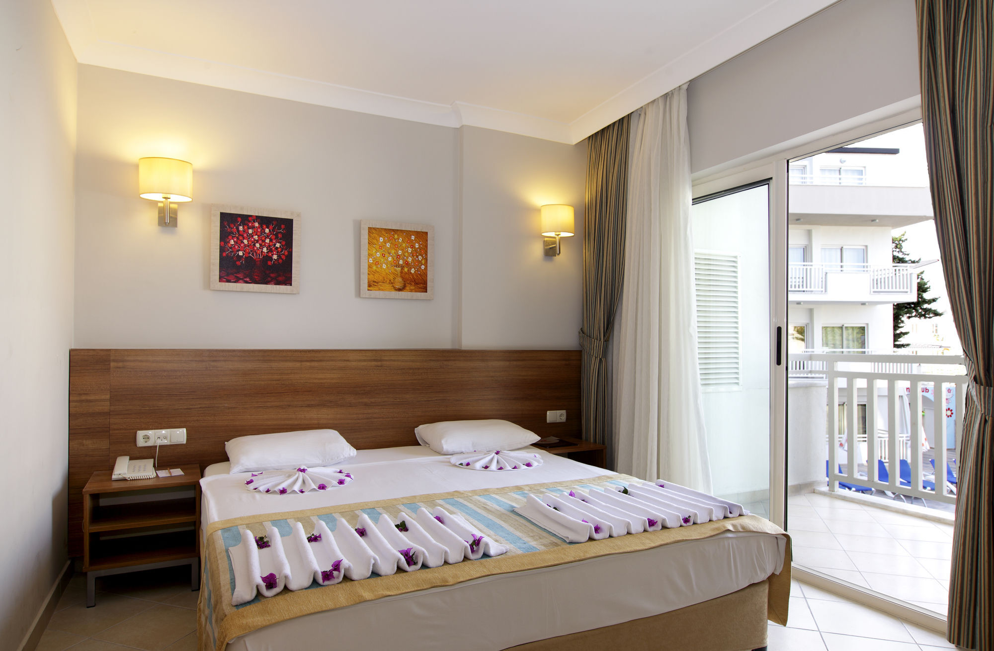 Viking Express Hotel Kemer Ngoại thất bức ảnh